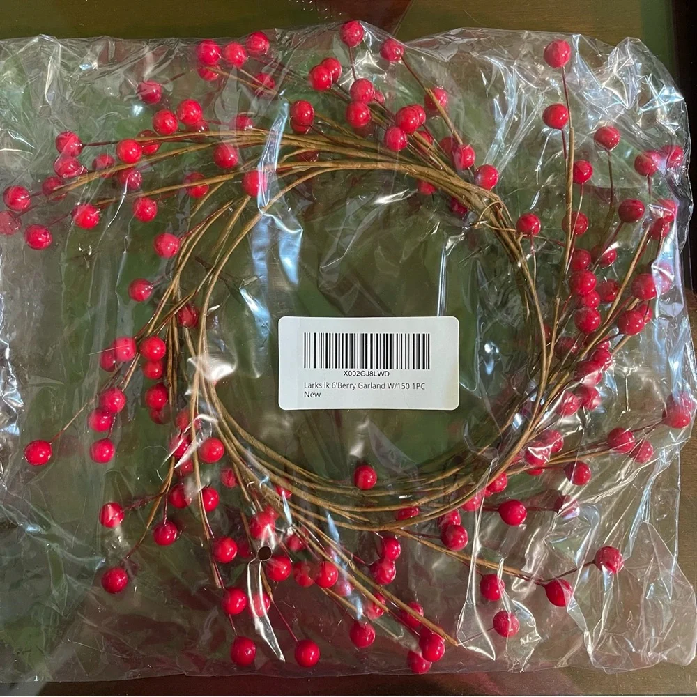 Red Berry Garland